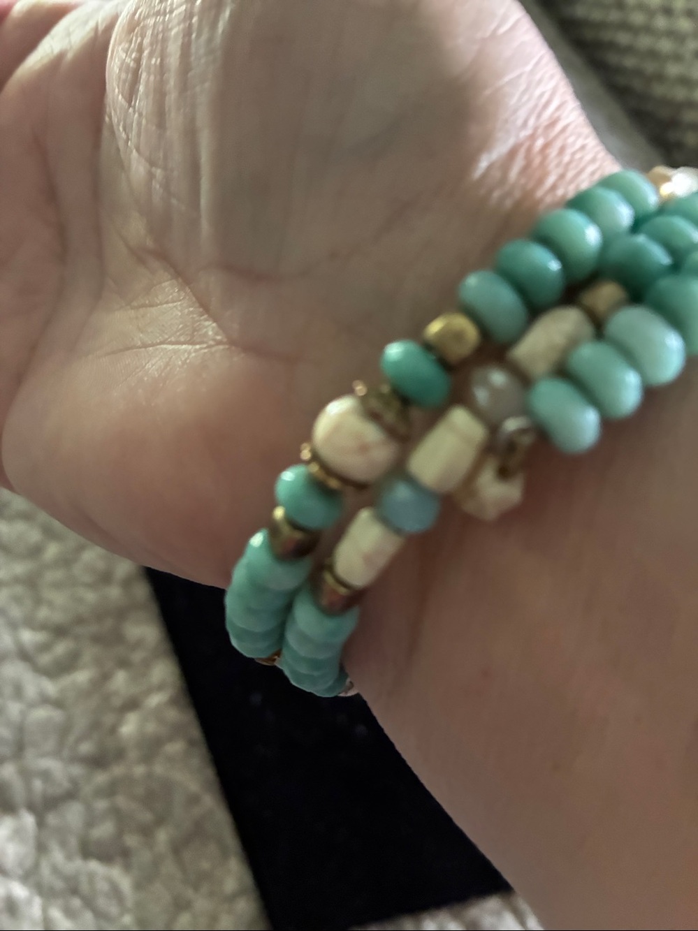 Turquoise Beaded Coil Bracelet - Unbranded - Picture 5 of 5